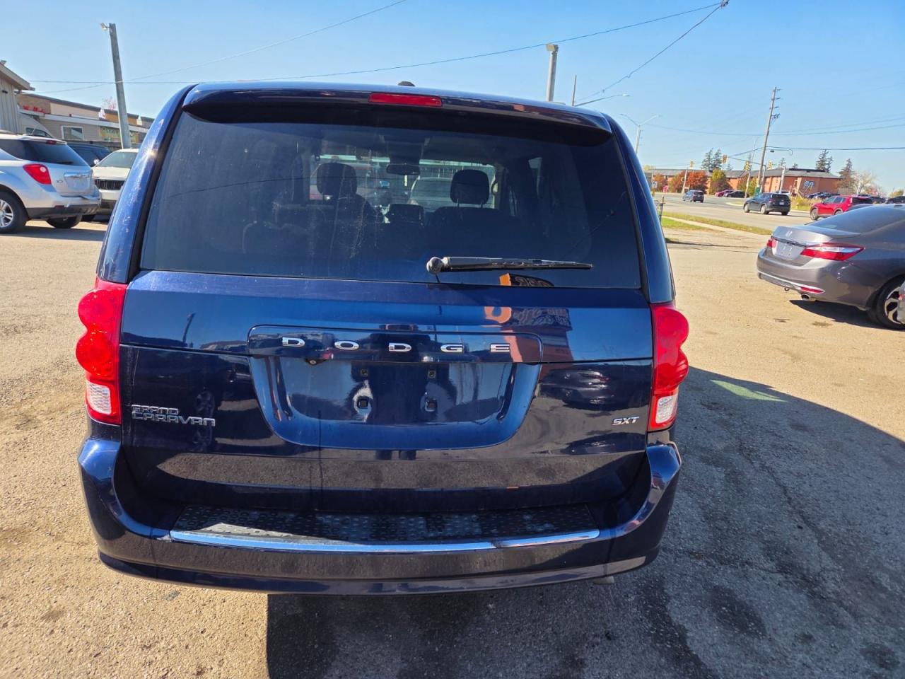 2017 Dodge Grand Caravan  - Photo #4