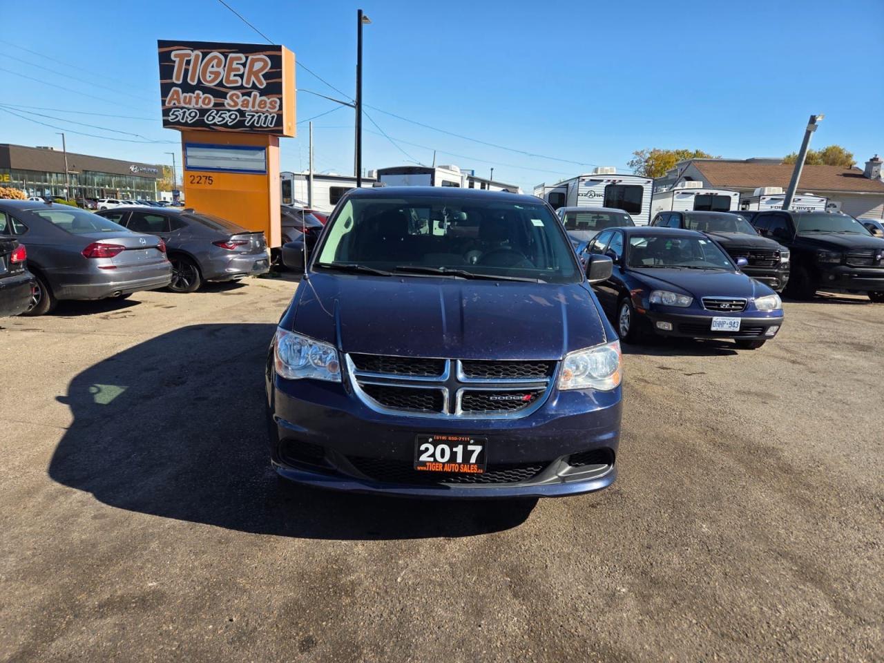 2017 Dodge Grand Caravan  - Photo #8