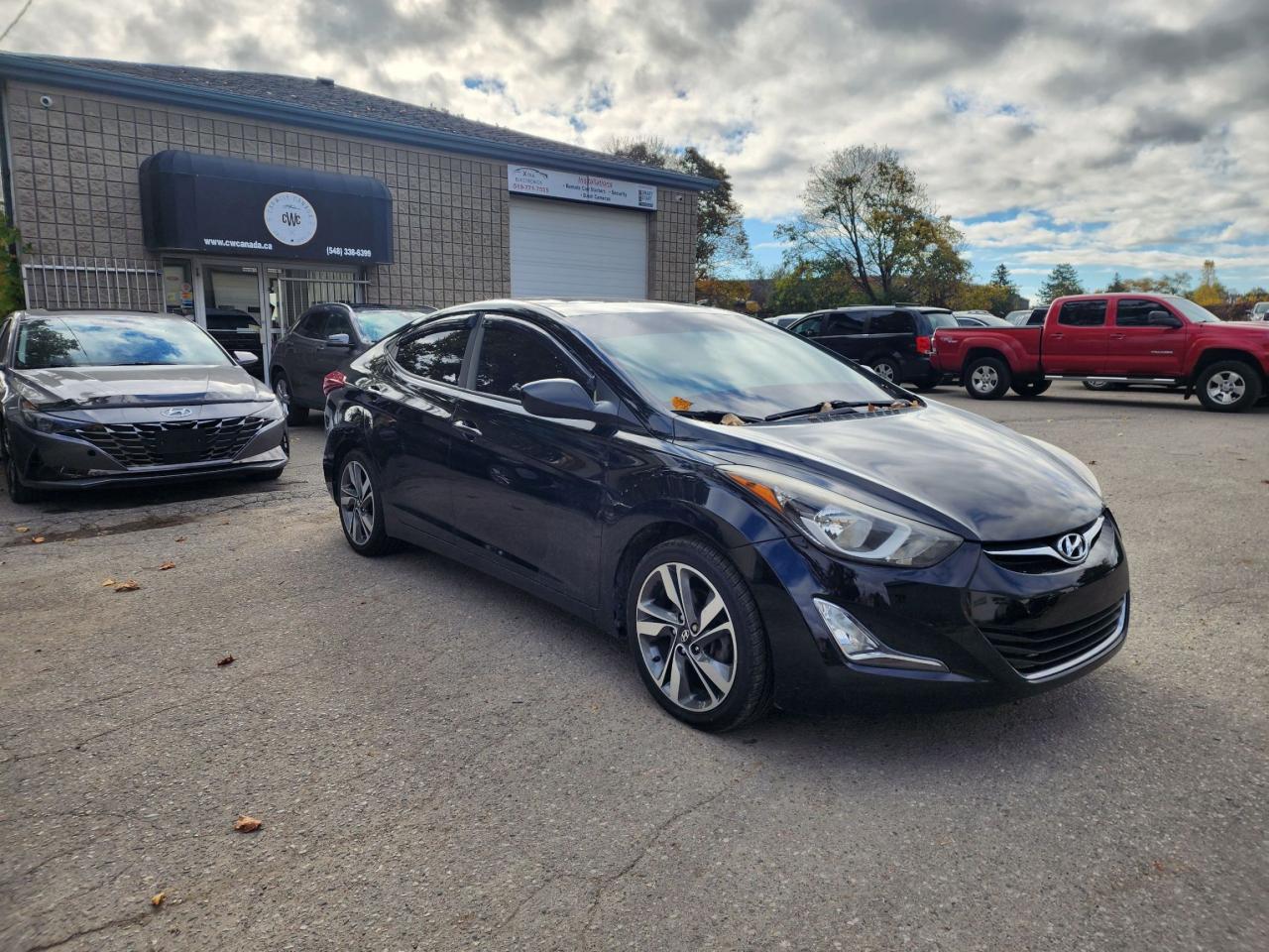 2016 Hyundai Elantra GLS l Clean Carfax l No Accidents l Affordable