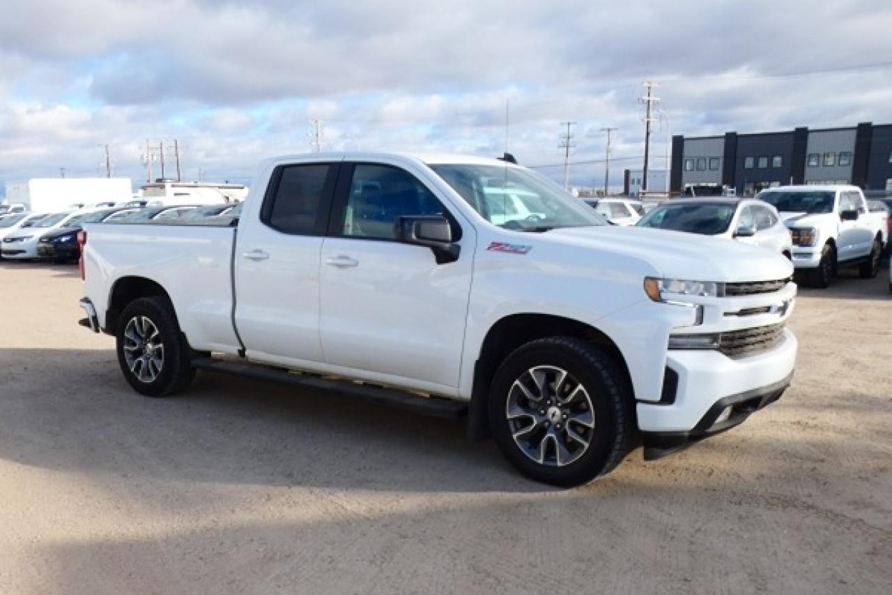 2021 Chevrolet Silverado 1500 RST Z71 w/Htd cloth, BUC - Photo #4