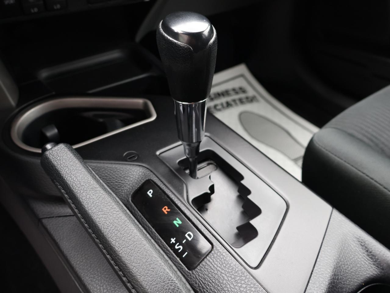 2018 Toyota RAV4 LE AWD CERTIFIED CAMERA BLUETOOTH HEATED LANE CHANGES CRUISE ALLOYS - Photo #18