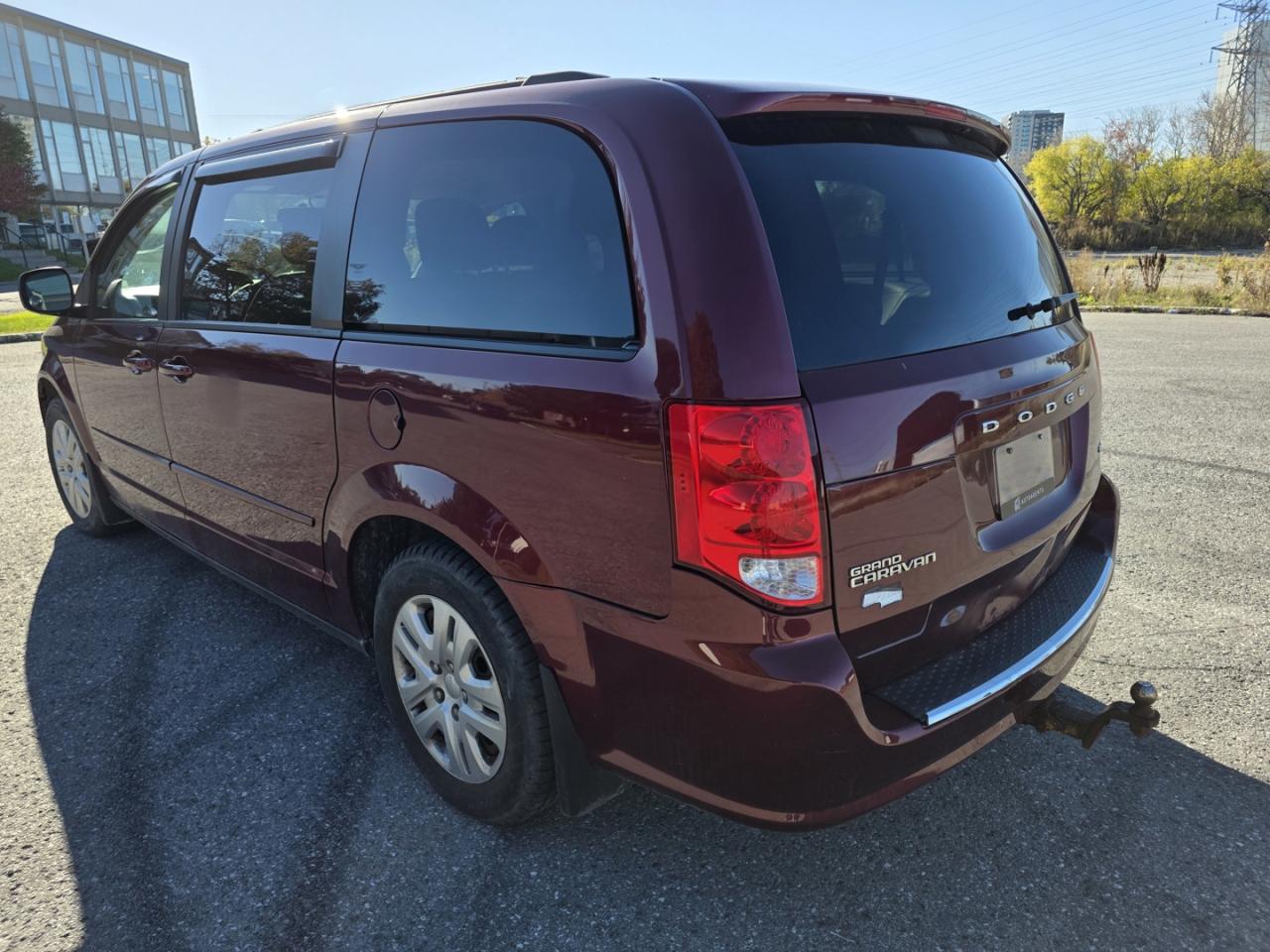 2017 Dodge Grand Caravan SE - Photo #3
