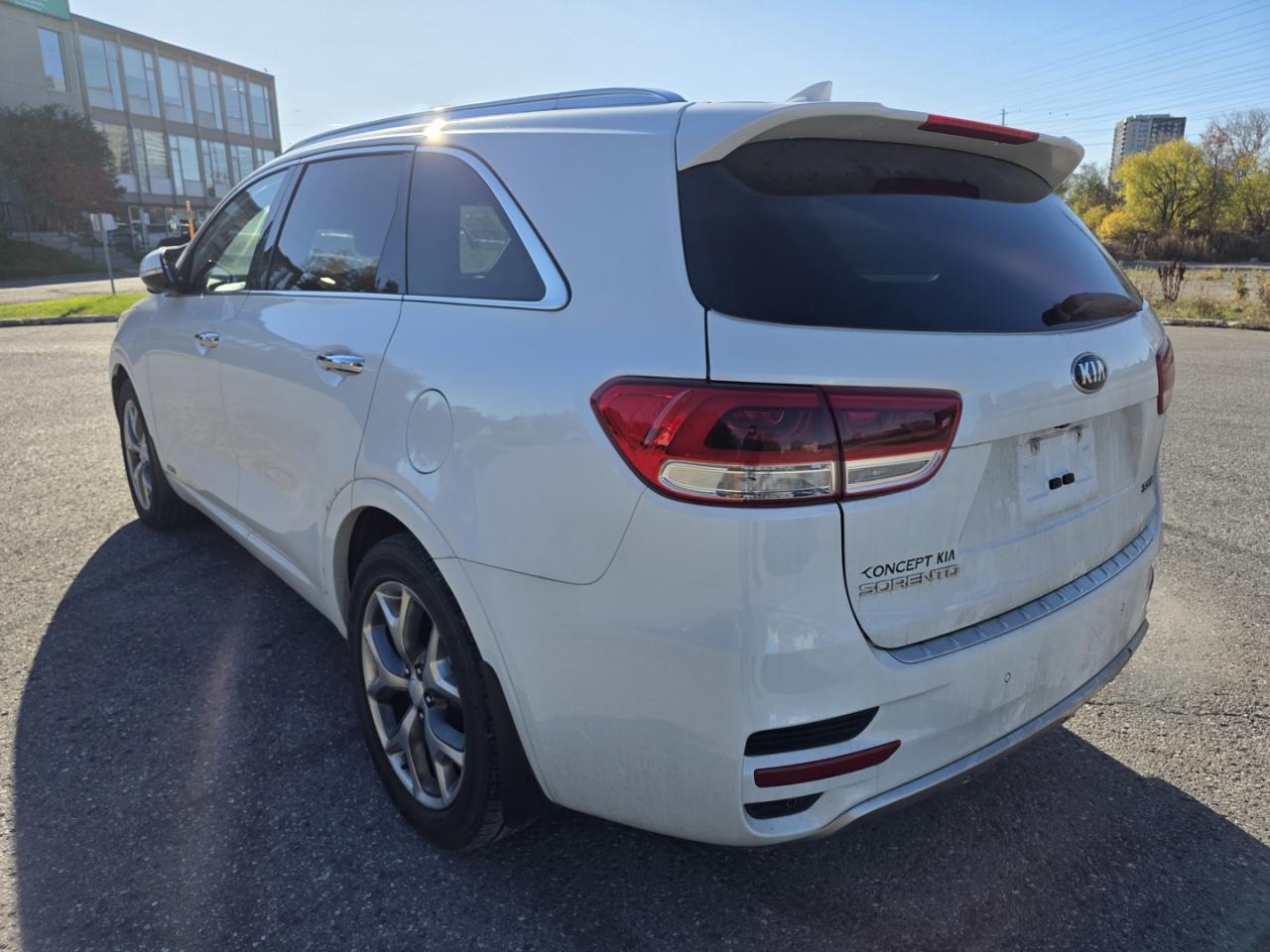 2017 Kia Sorento Limited V6 AWD - Photo #3