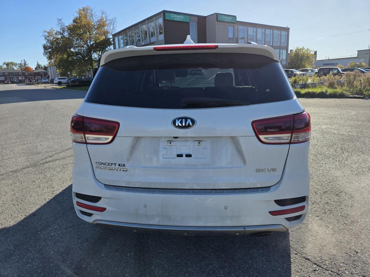 2017 Kia Sorento Limited V6 AWD - Photo #4