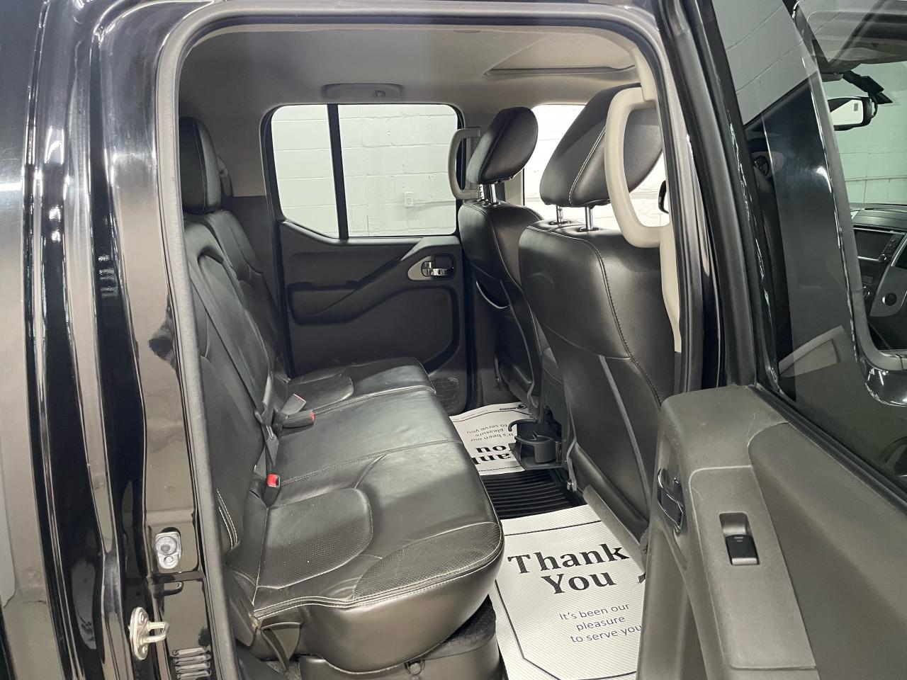 2017 Nissan Frontier Pro-4X Photo9