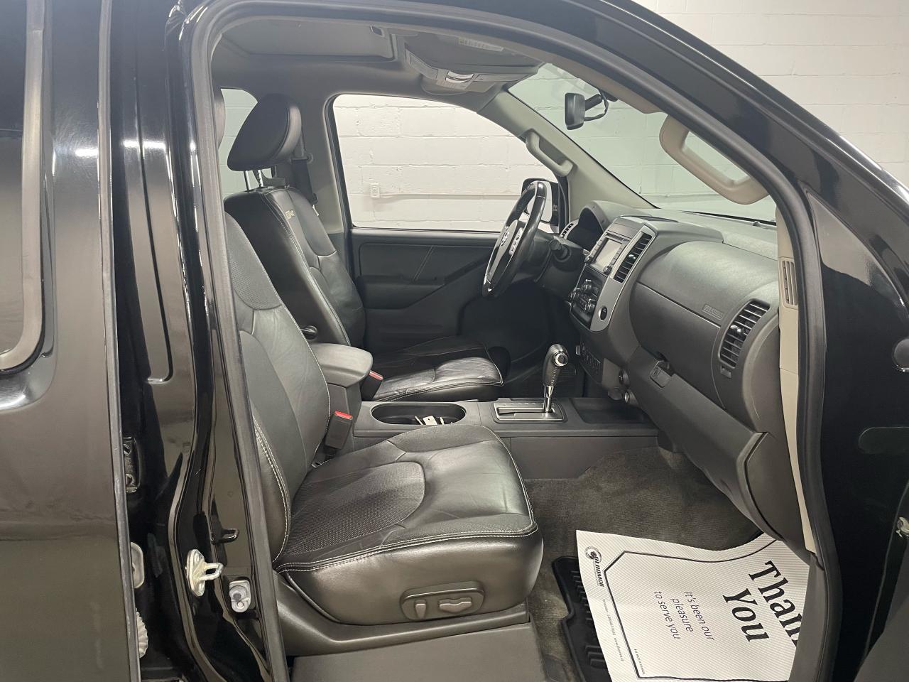 2017 Nissan Frontier Pro-4X Photo10