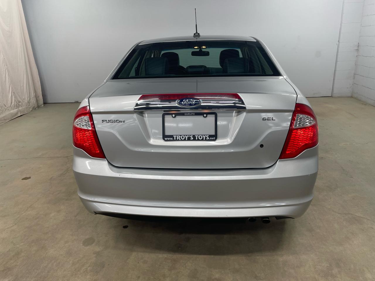 2012 Ford Fusion SEL Photo5