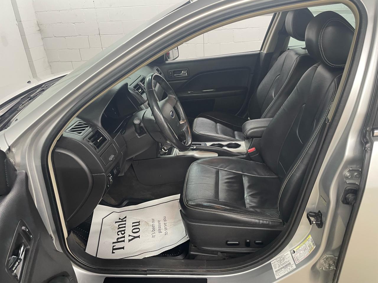 2012 Ford Fusion SEL Photo8