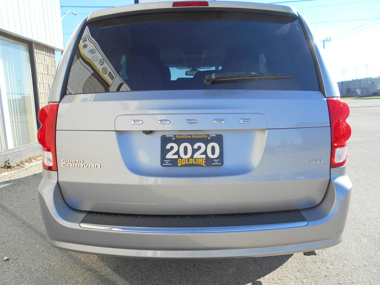 2020 Dodge Grand Caravan SXT PLUS Photo