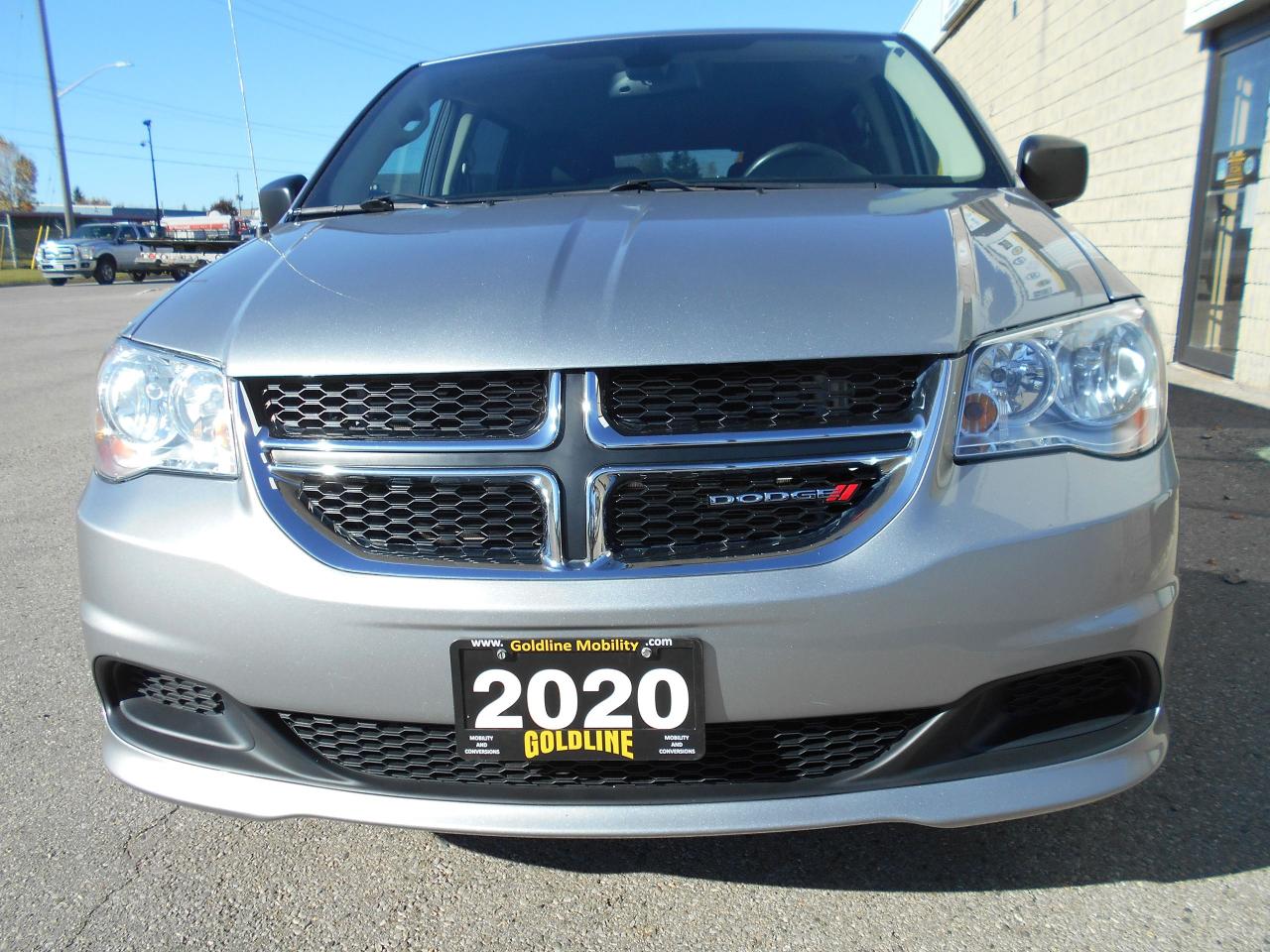 2020 Dodge Grand Caravan SXT PLUS Photo