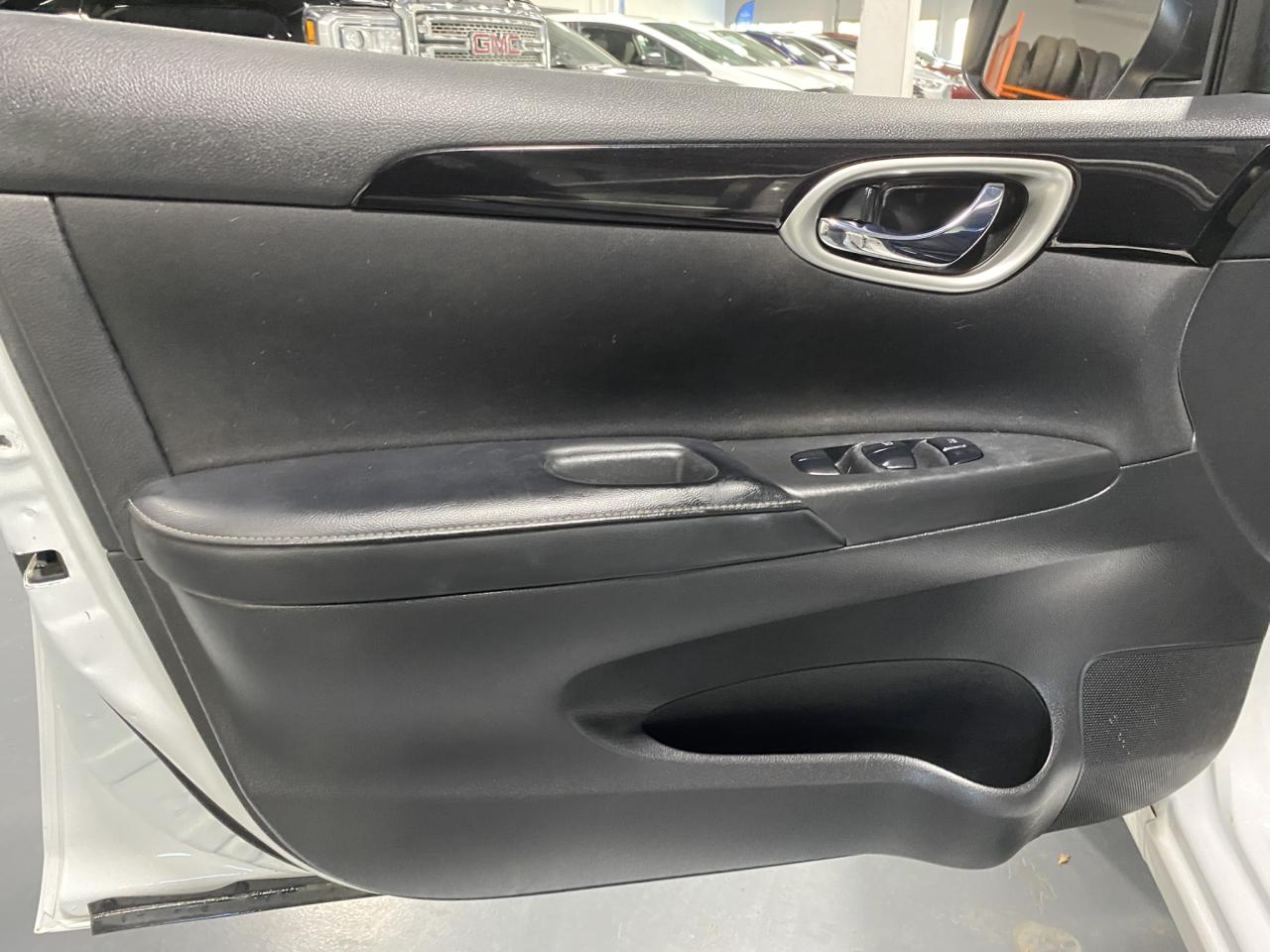 2019 Nissan Sentra SV - Photo #11