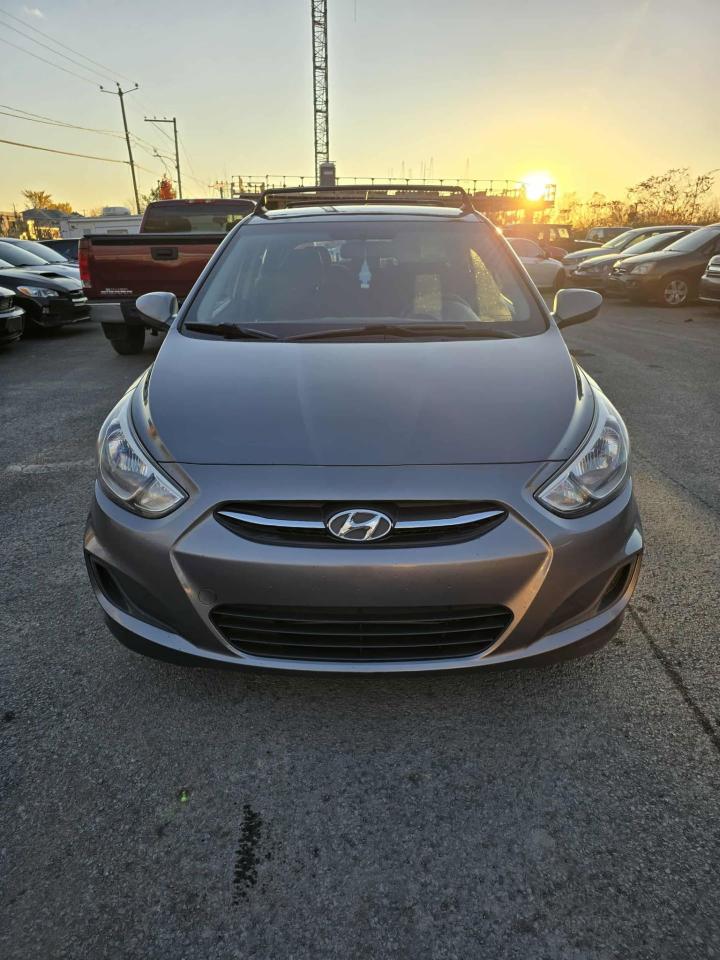 2015 Hyundai Accent LE - Photo #2