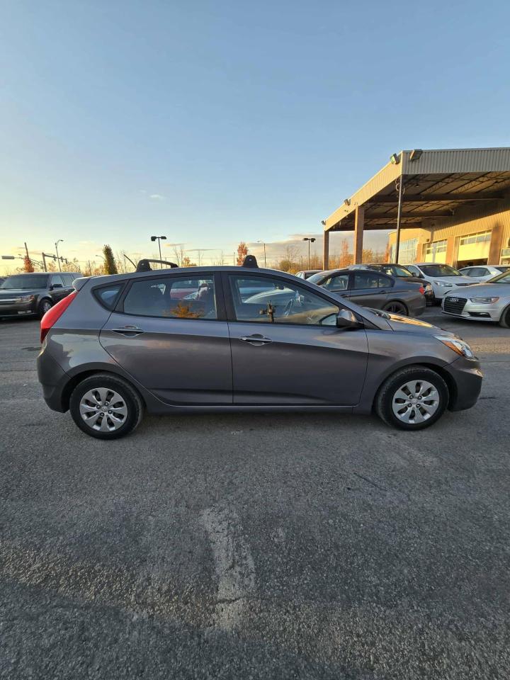 2015 Hyundai Accent LE - Photo #3