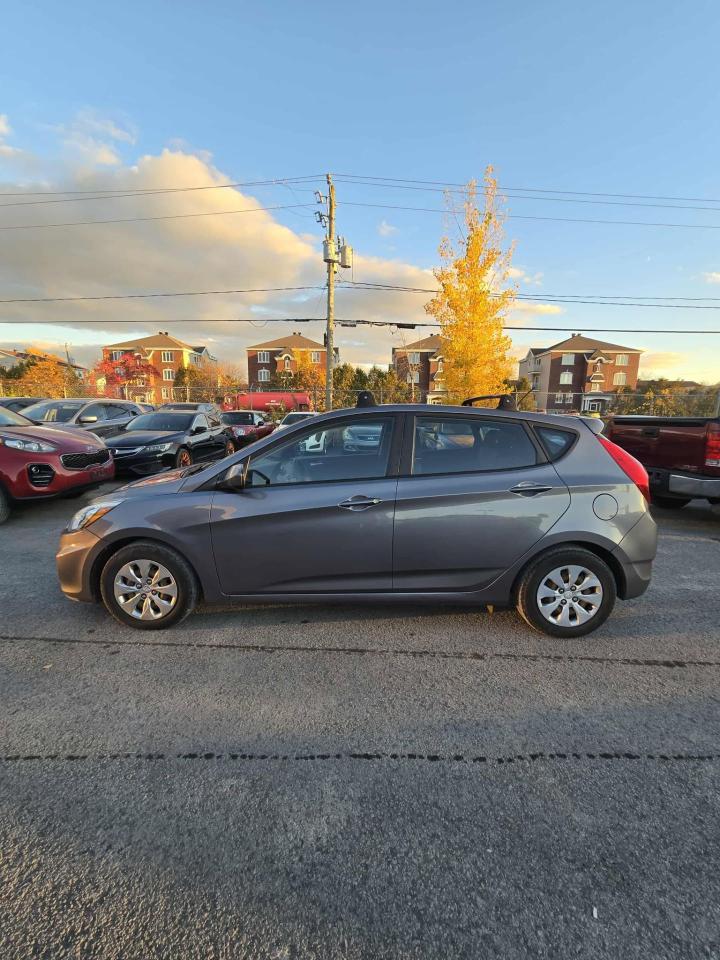2015 Hyundai Accent LE - Photo #4