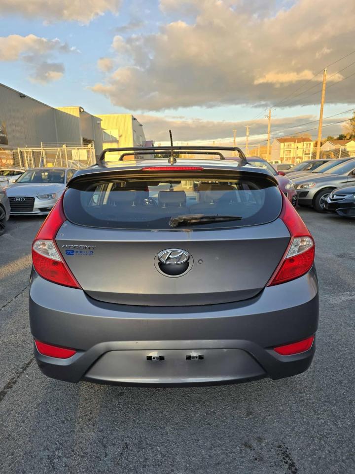 2015 Hyundai Accent LE - Photo #5