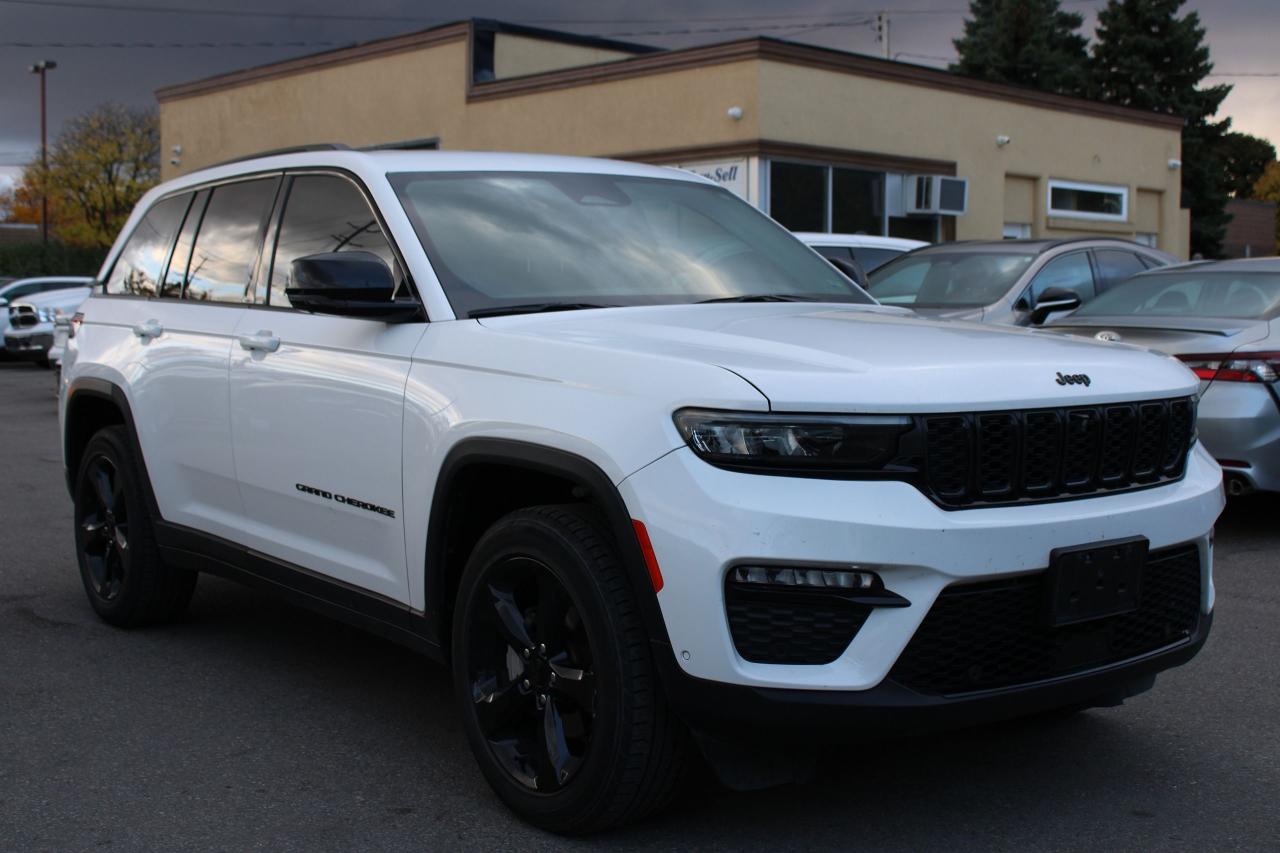 Used 2023 Jeep Grand Cherokee LIMITED 4X4 for sale in Brampton, ON