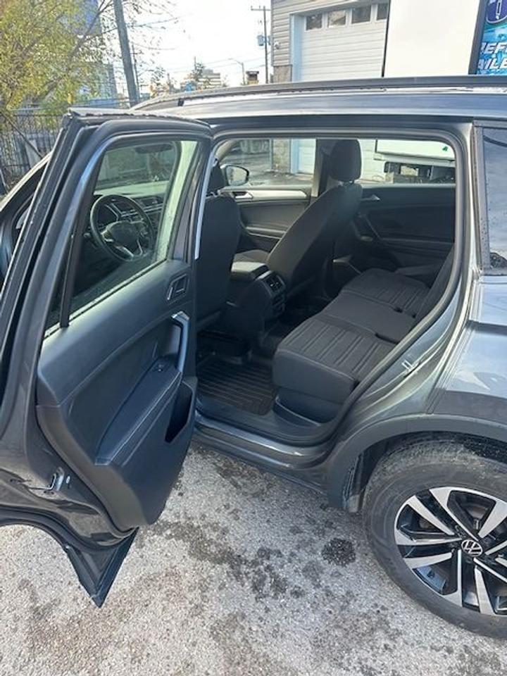 2023 Volkswagen Tiguan Trendline Photo