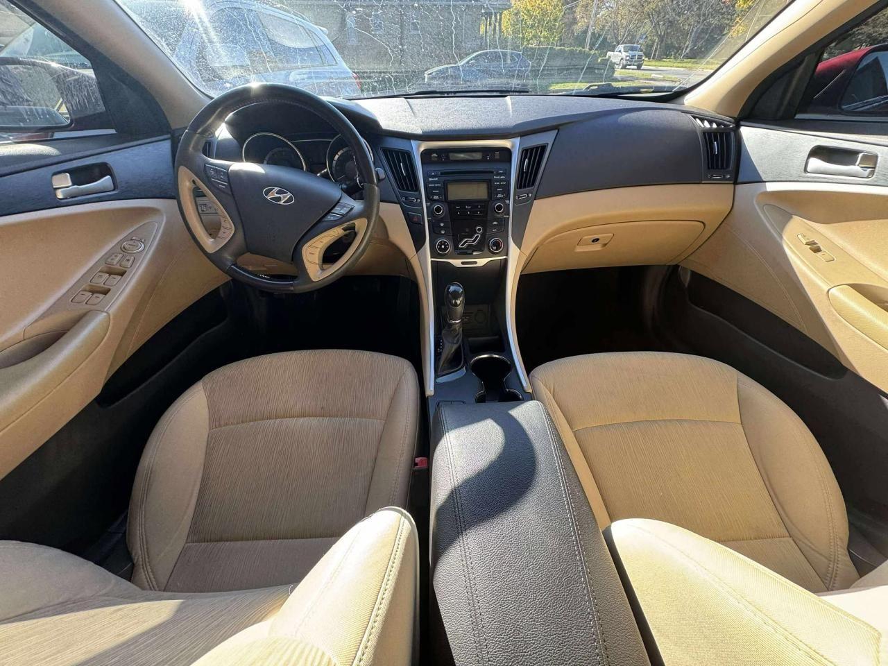 2013 Hyundai Sonata GLS - Photo #12