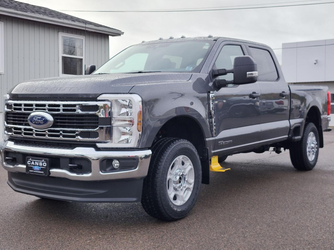 2026 Ford F-350 Super Duty SRW XLT 4WD CREW CAB 6.75' BOX Photo5