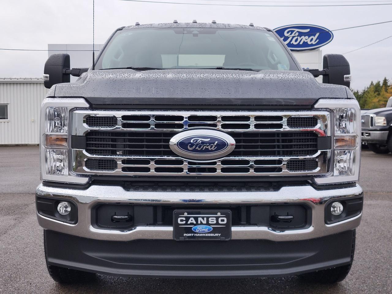 2026 Ford F-350 Super Duty SRW XLT 4WD CREW CAB 6.75' BOX Photo1