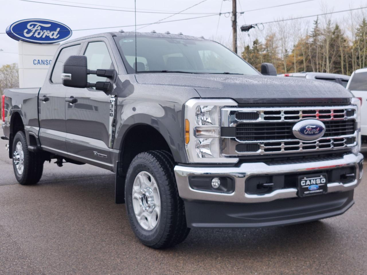 2026 Ford F-350 Super Duty SRW XLT 4WD CREW CAB 6.75' BOX Photo2