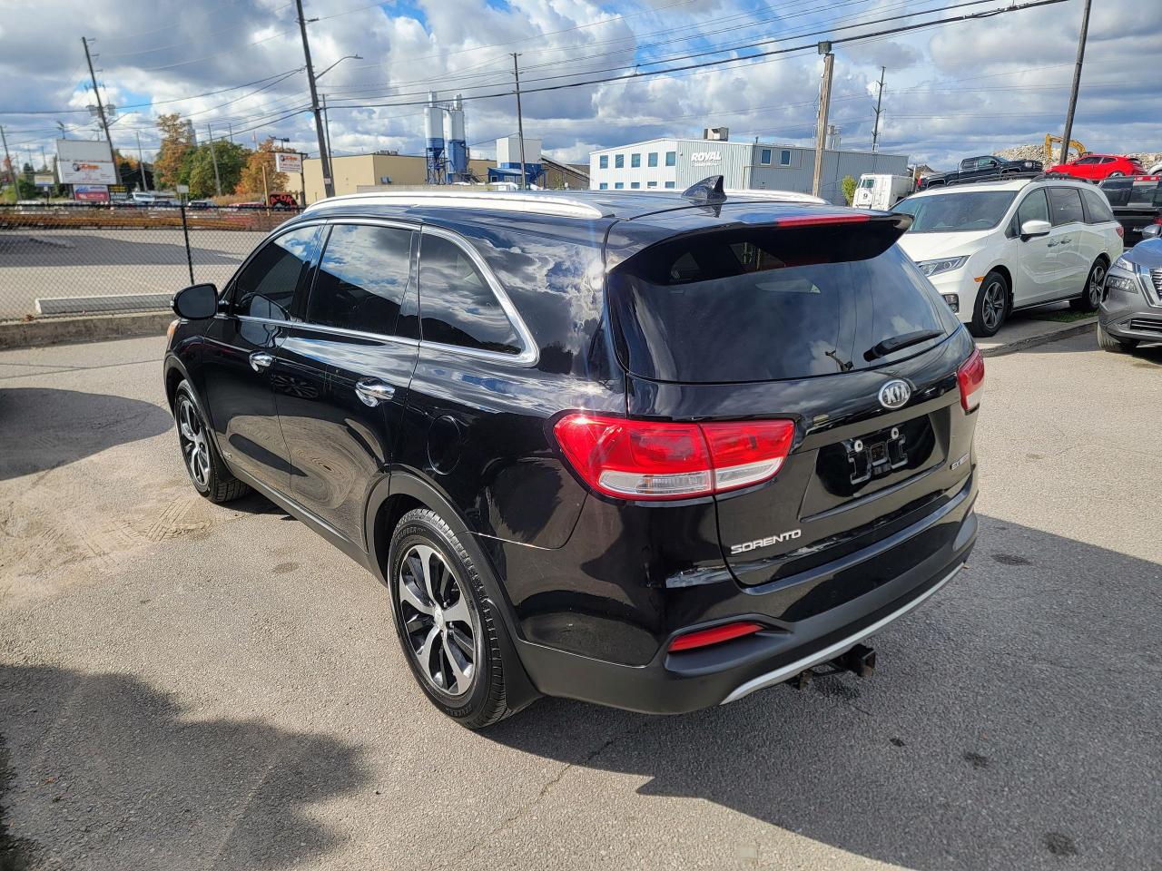 2017 Kia Sorento EX Turbo - Photo #8