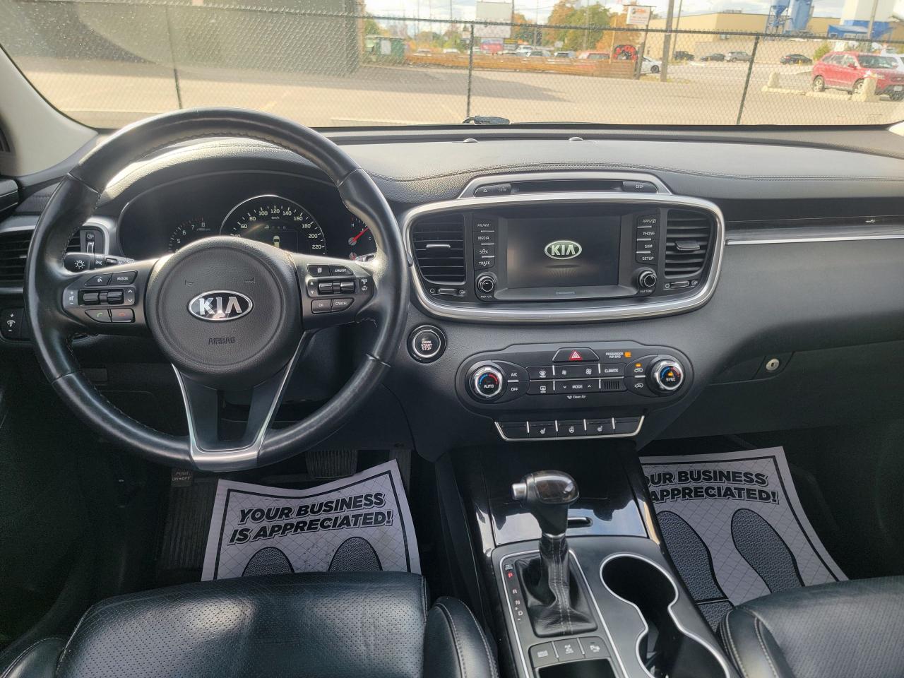 2017 Kia Sorento EX Turbo - Photo #14