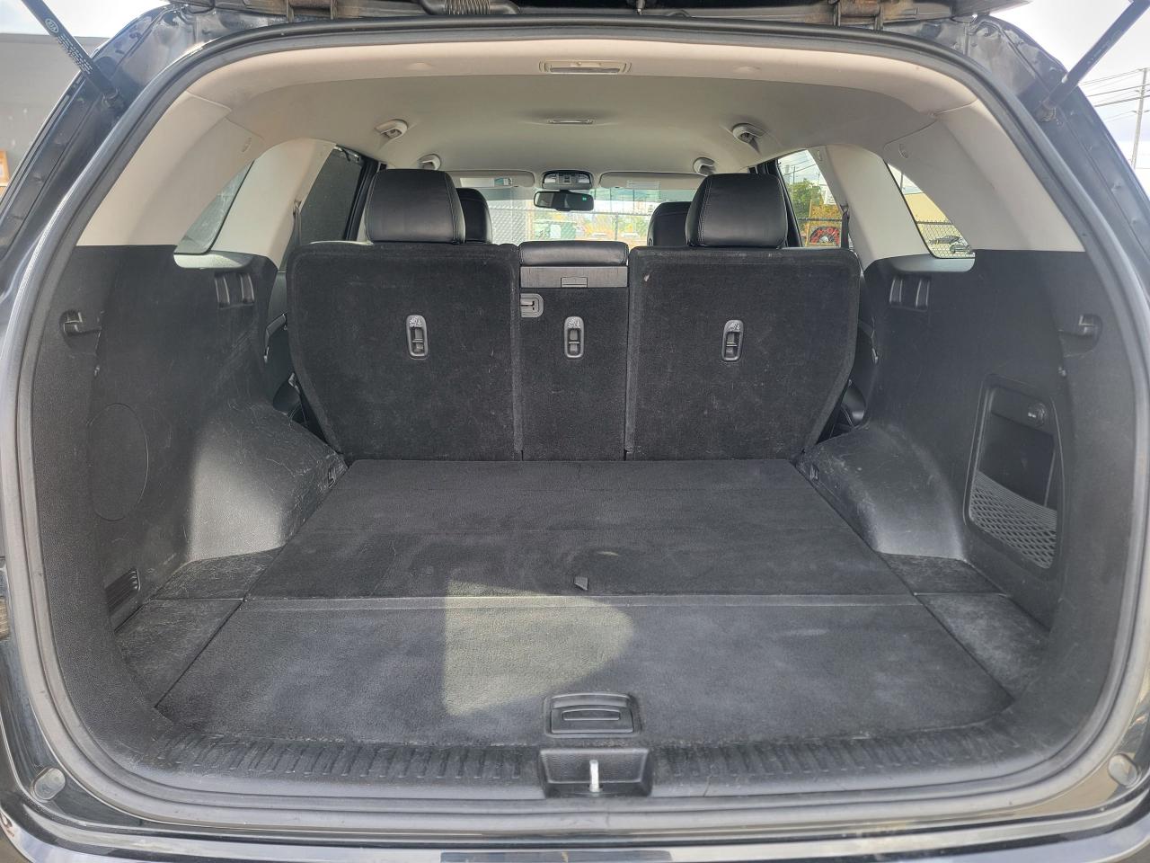 2017 Kia Sorento EX Turbo - Photo #24