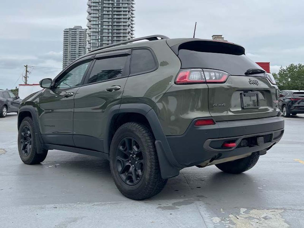 2021 Jeep Cherokee TRAILHAWK ELITE 4X4 - Photo #4