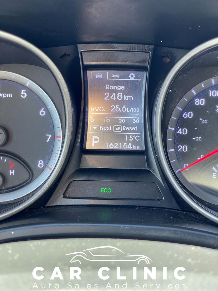 2013 Hyundai Santa Fe Luxury - Photo #8