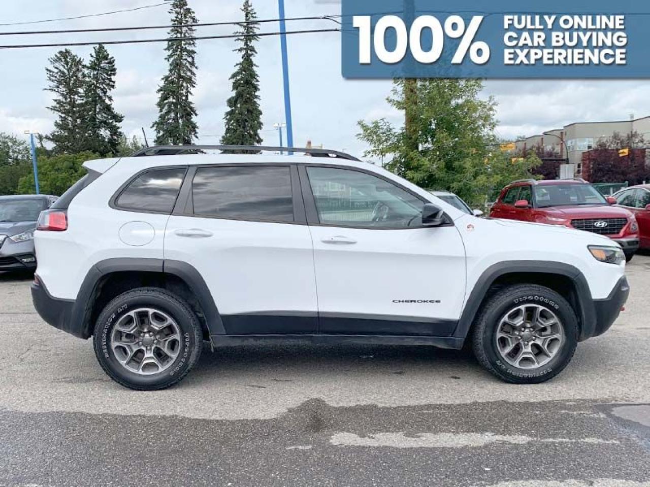 2022 Jeep Cherokee Trailhawk - Photo #2