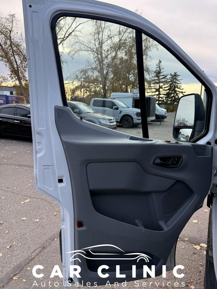 2015 Ford Transit Cargo Van  - Photo #10