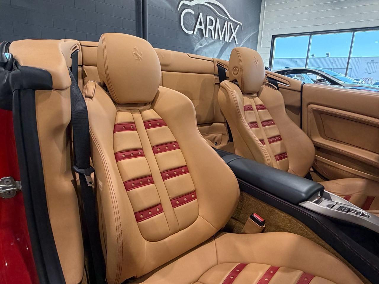 2010 Ferrari California  - Photo #13