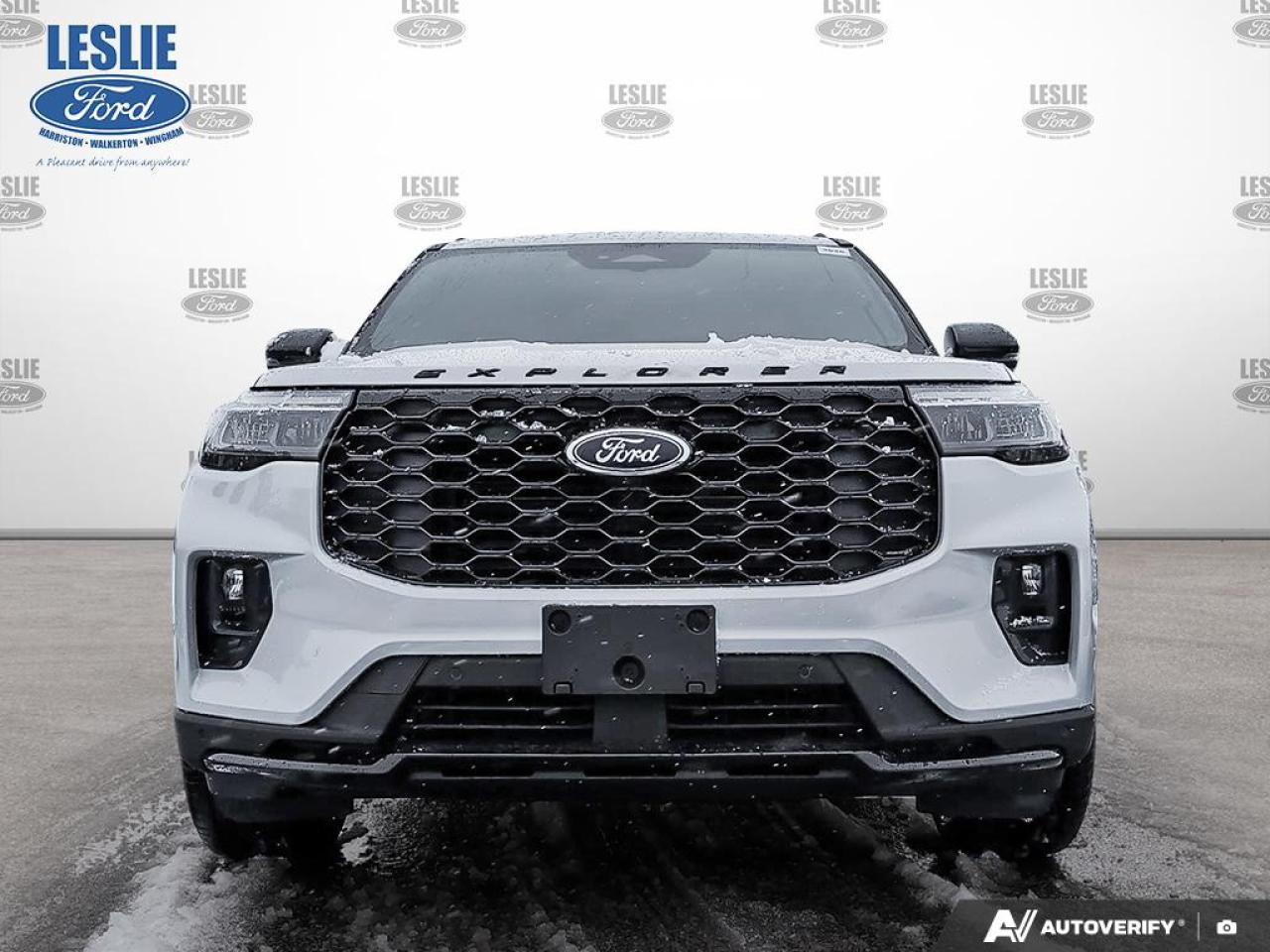 2026 Ford Explorer ST-Line 4WD Photo1