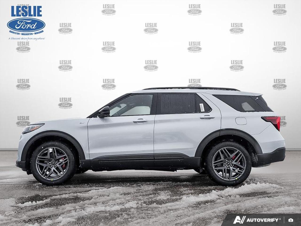 2026 Ford Explorer ST-Line 4WD Photo