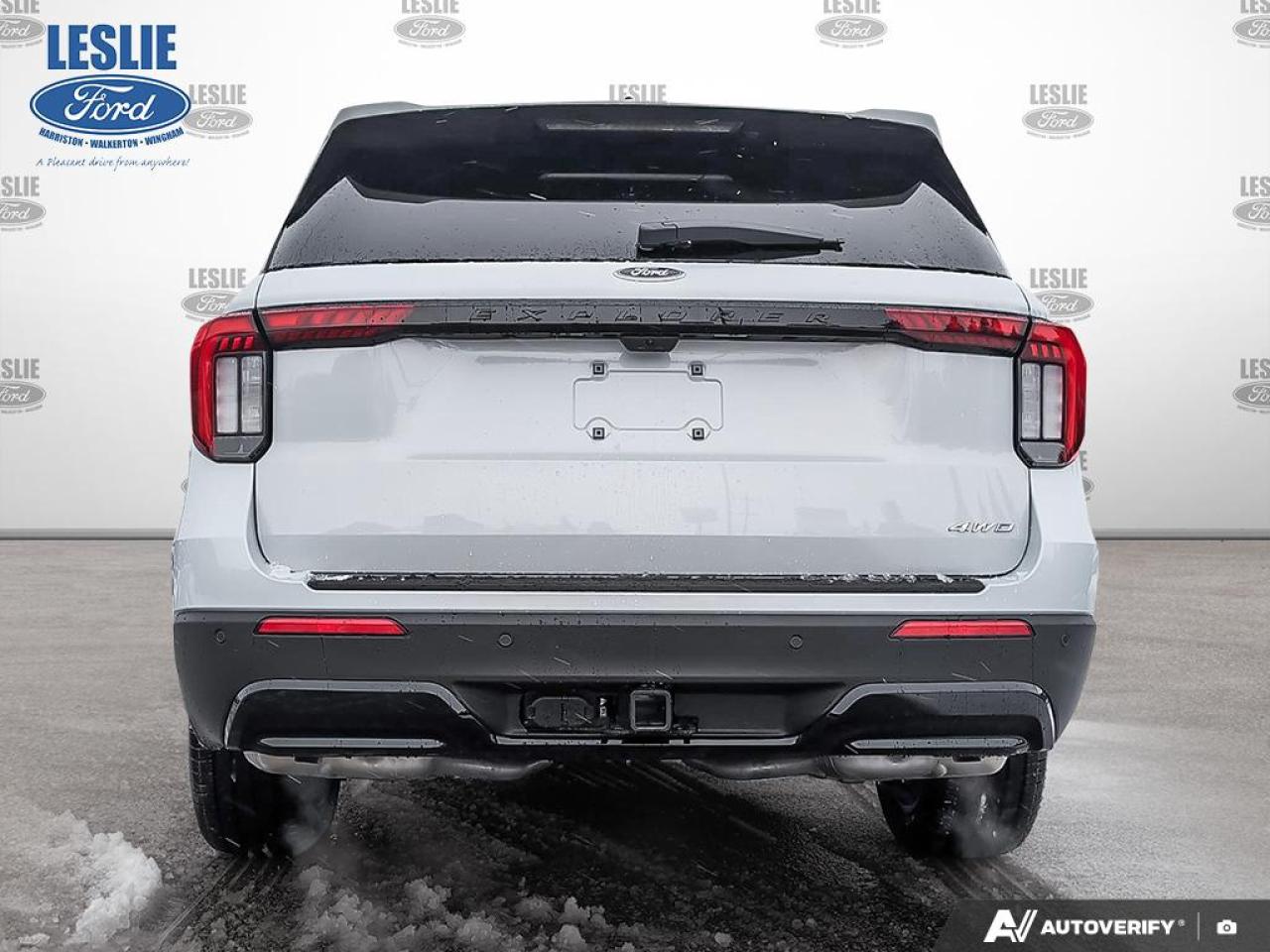 2026 Ford Explorer ST-Line 4WD Photo4