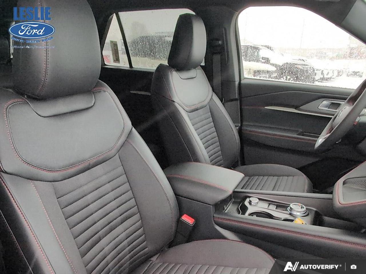 2026 Ford Explorer ST-Line 4WD Photo