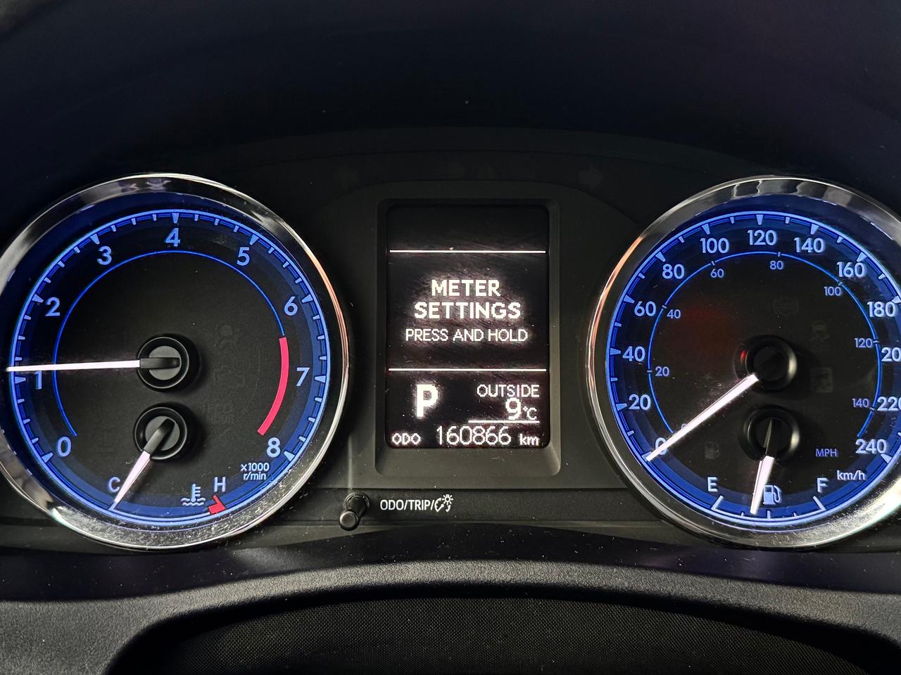 2018 Toyota Corolla LE ECO FINANCING AVAILABLE Photo11