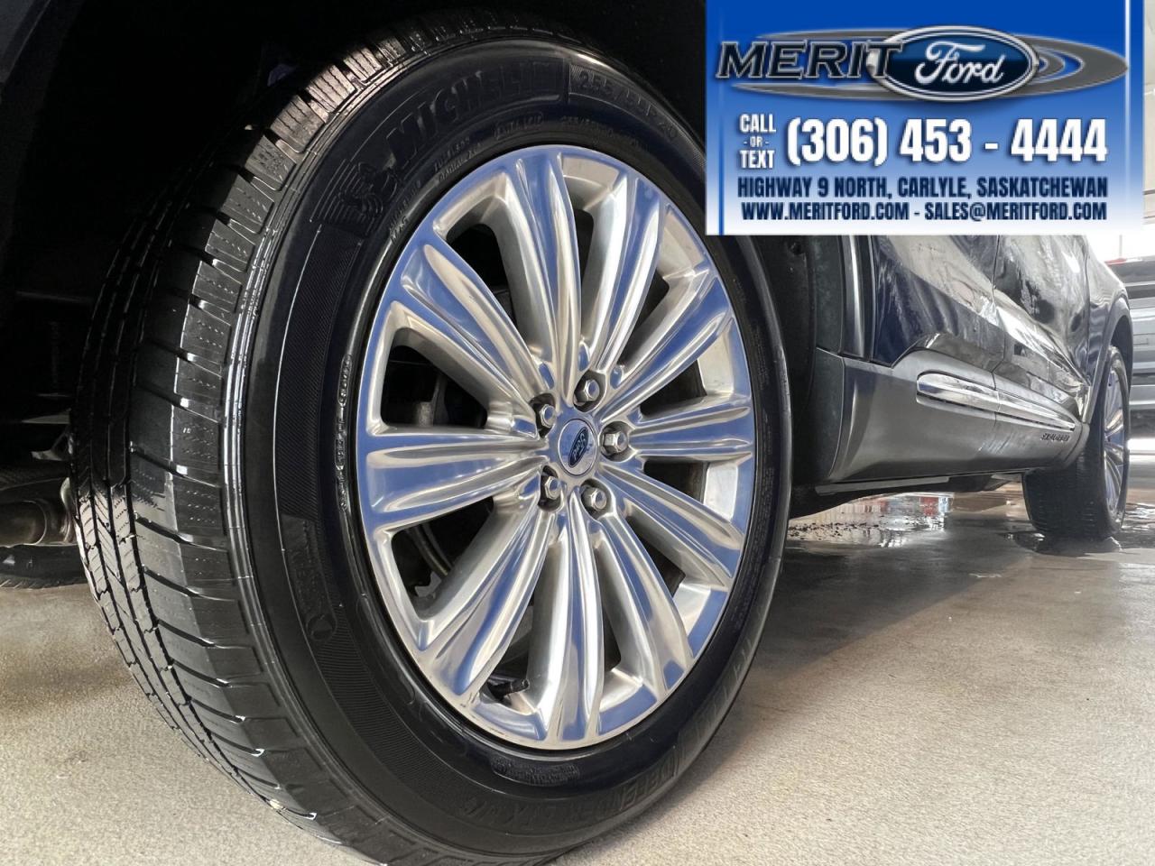 2020 Ford Explorer LIMITED Photo5