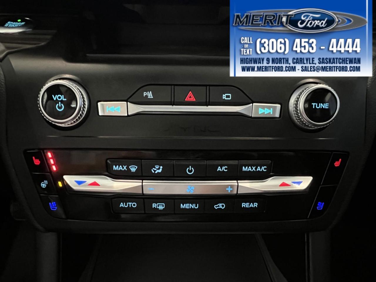 2020 Ford Explorer LIMITED Photo5