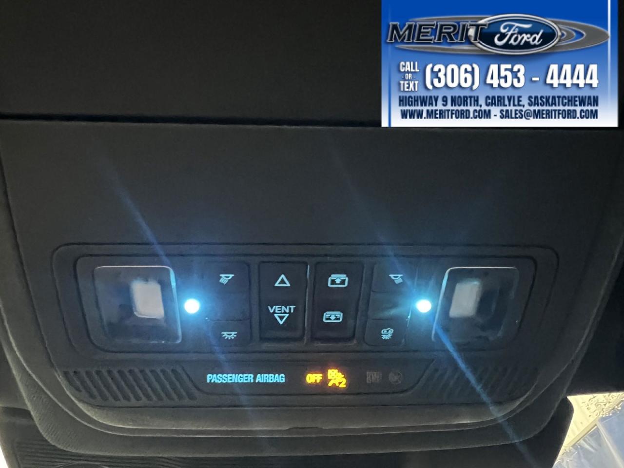 2020 Ford Explorer LIMITED Photo5