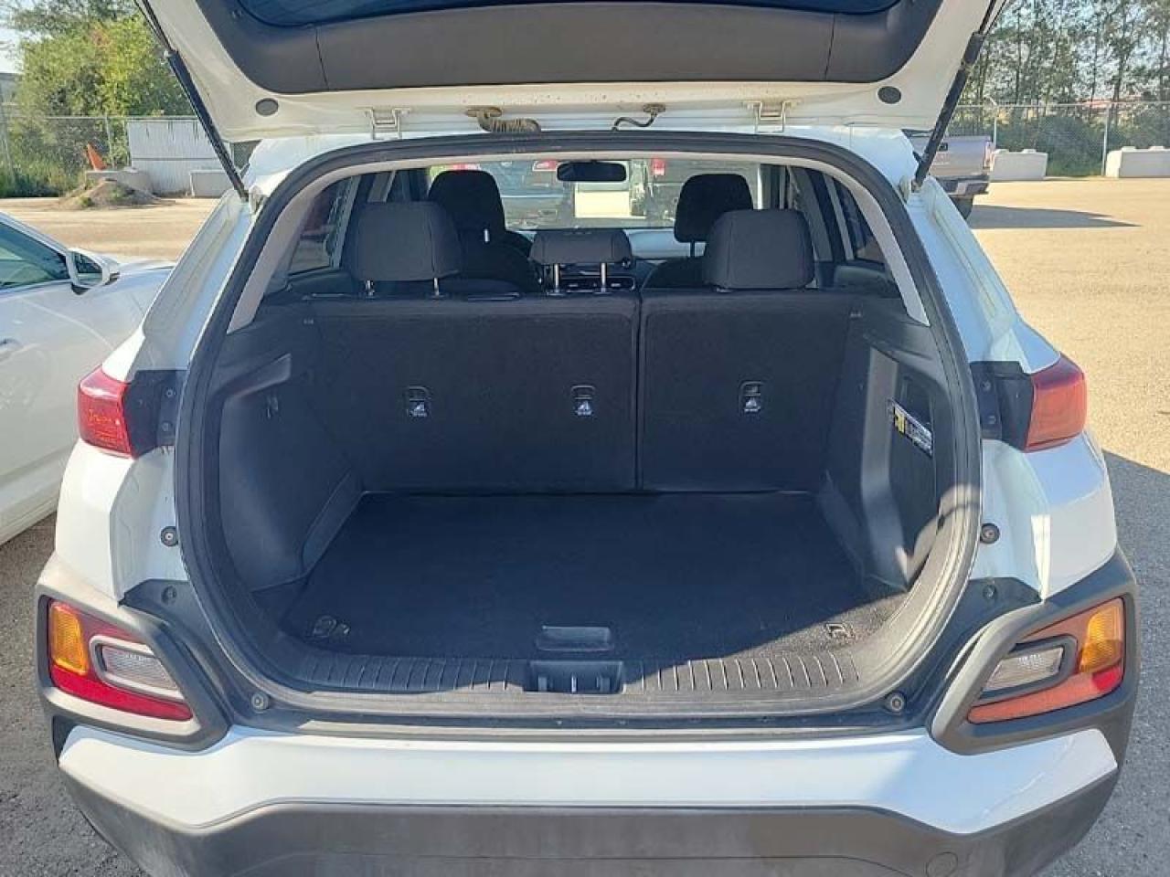 2021 Hyundai KONA 2.0L Preferred AWD - Photo #5