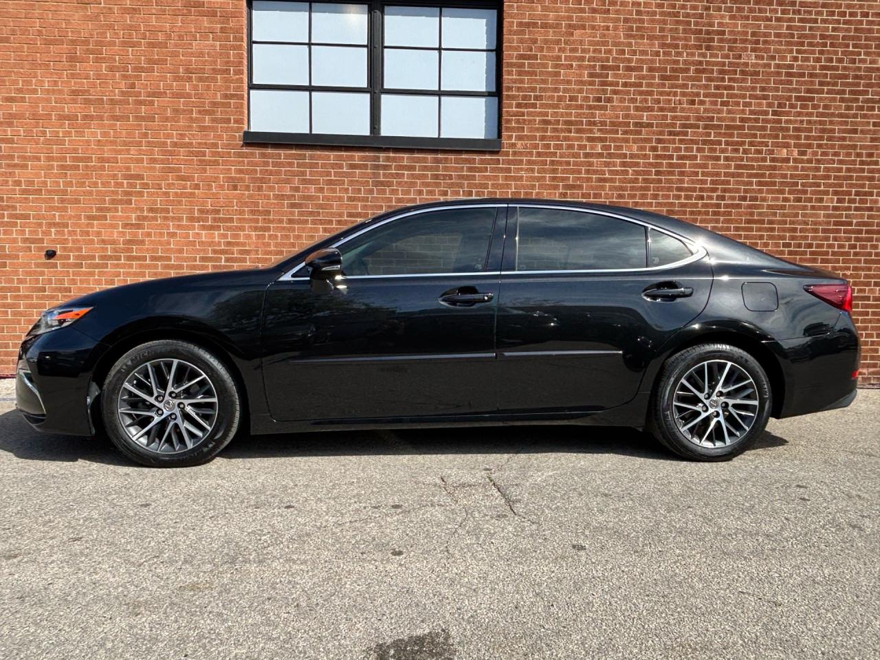 2017 Lexus ES 350 4dr Sdn Photo