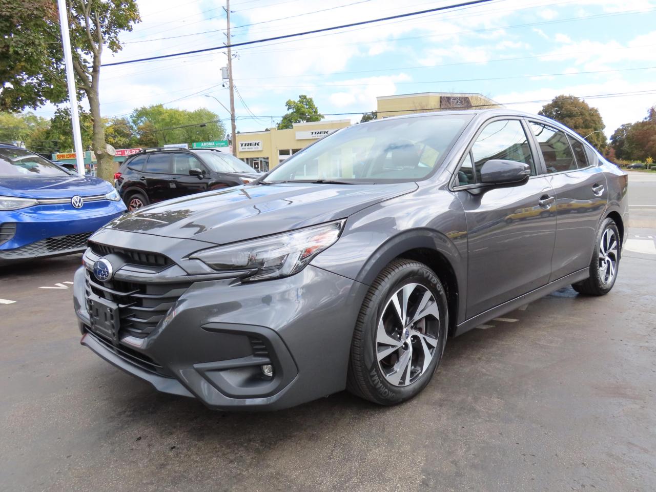 2023 Subaru Legacy TOURING PKG - Blind Spot Monitor - Reverse Camera !!! Photo3