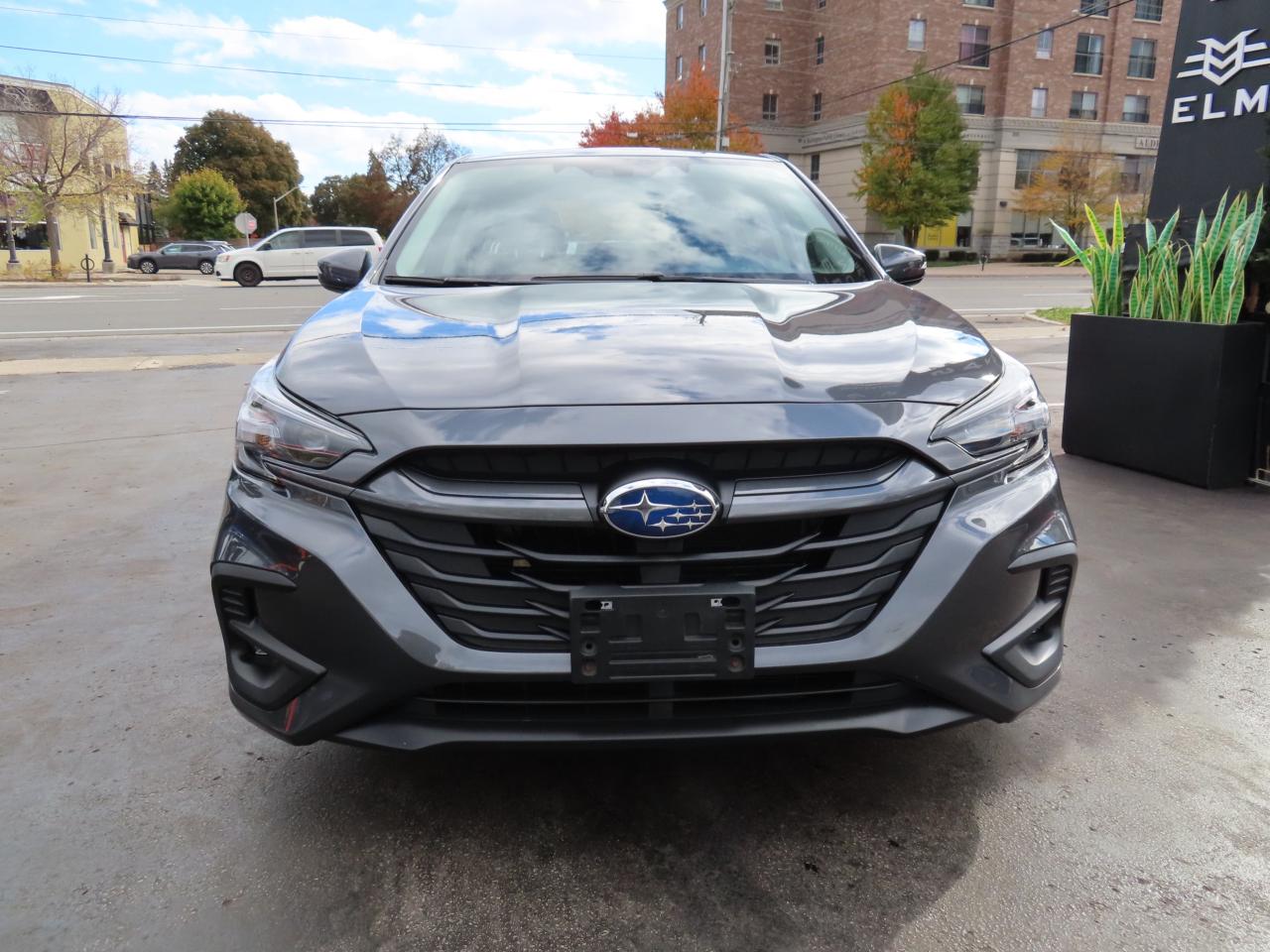 2023 Subaru Legacy TOURING PKG - Blind Spot Monitor - Reverse Camera !!! Photo