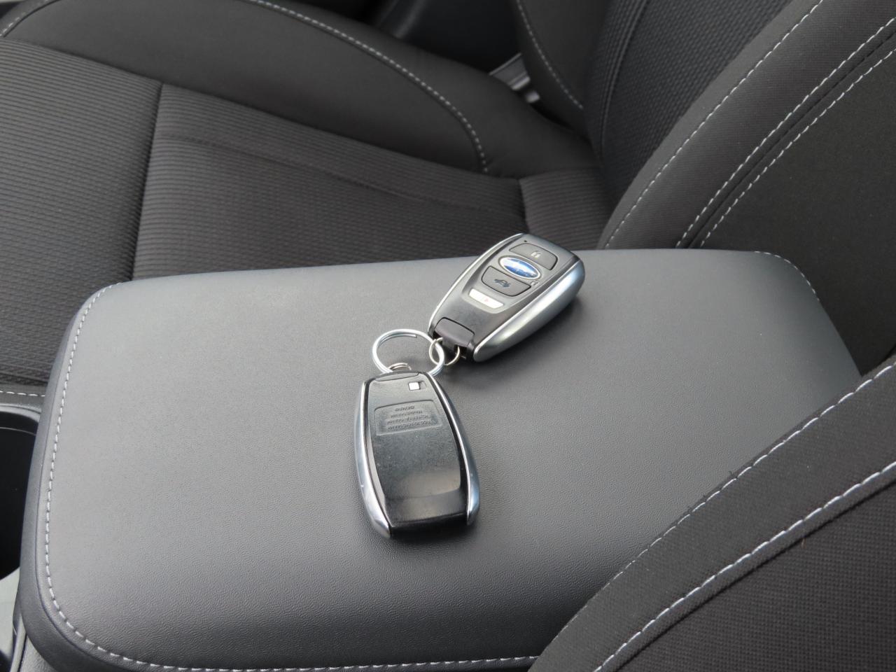 2023 Subaru Legacy TOURING PKG - Blind Spot Monitor - Reverse Camera !!! Photo