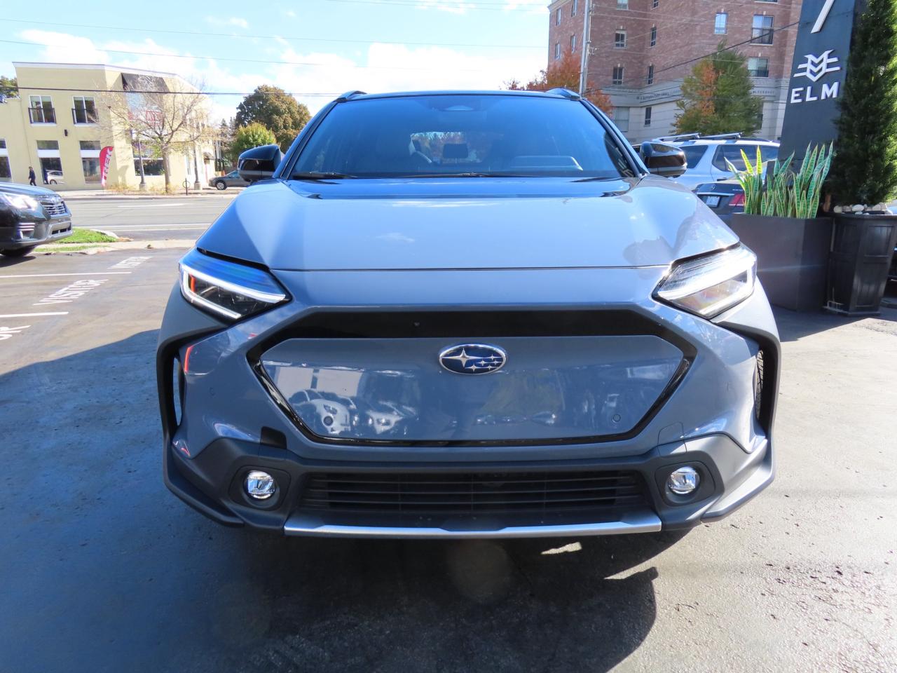 2024 Subaru Solterra W/TECHNOLOGY PACKAGE AWD - Blind Spot Monitor !! Photo2