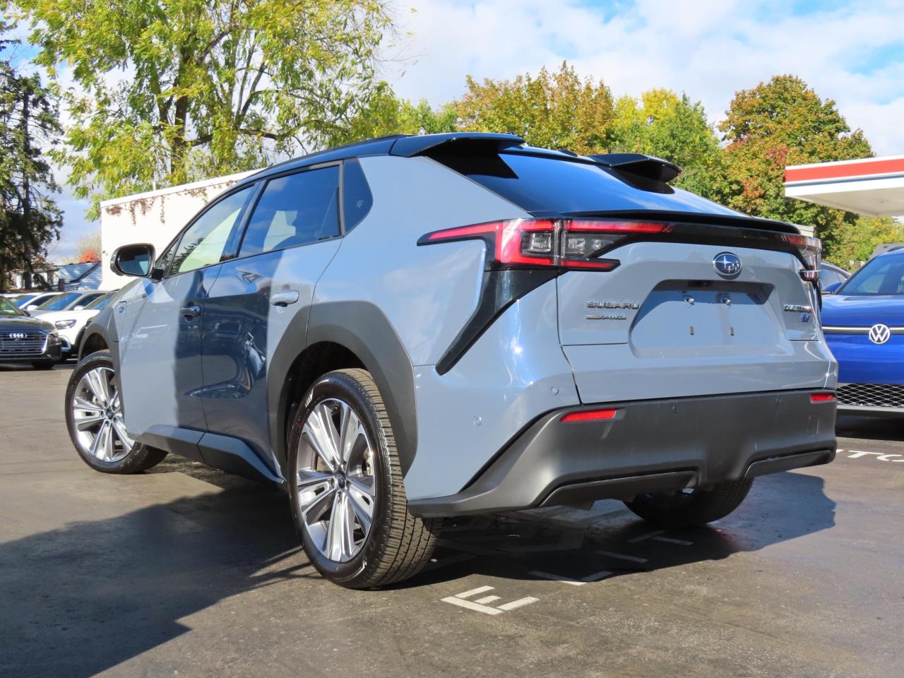 2024 Subaru Solterra W/TECHNOLOGY PACKAGE AWD - Blind Spot Monitor !! Photo