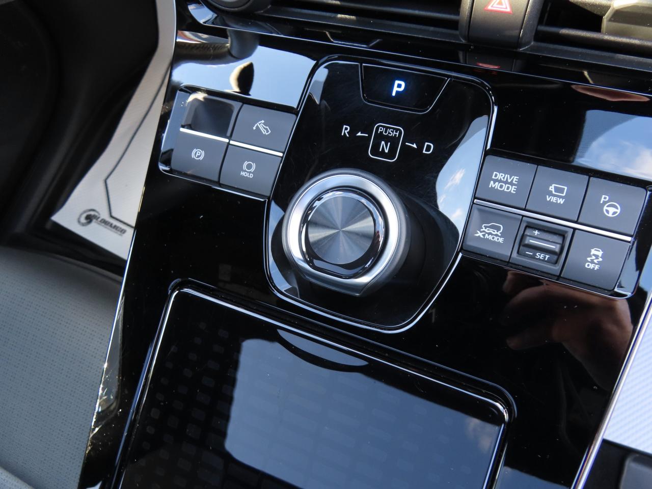 2024 Subaru Solterra W/TECHNOLOGY PACKAGE AWD - Blind Spot Monitor !! Photo