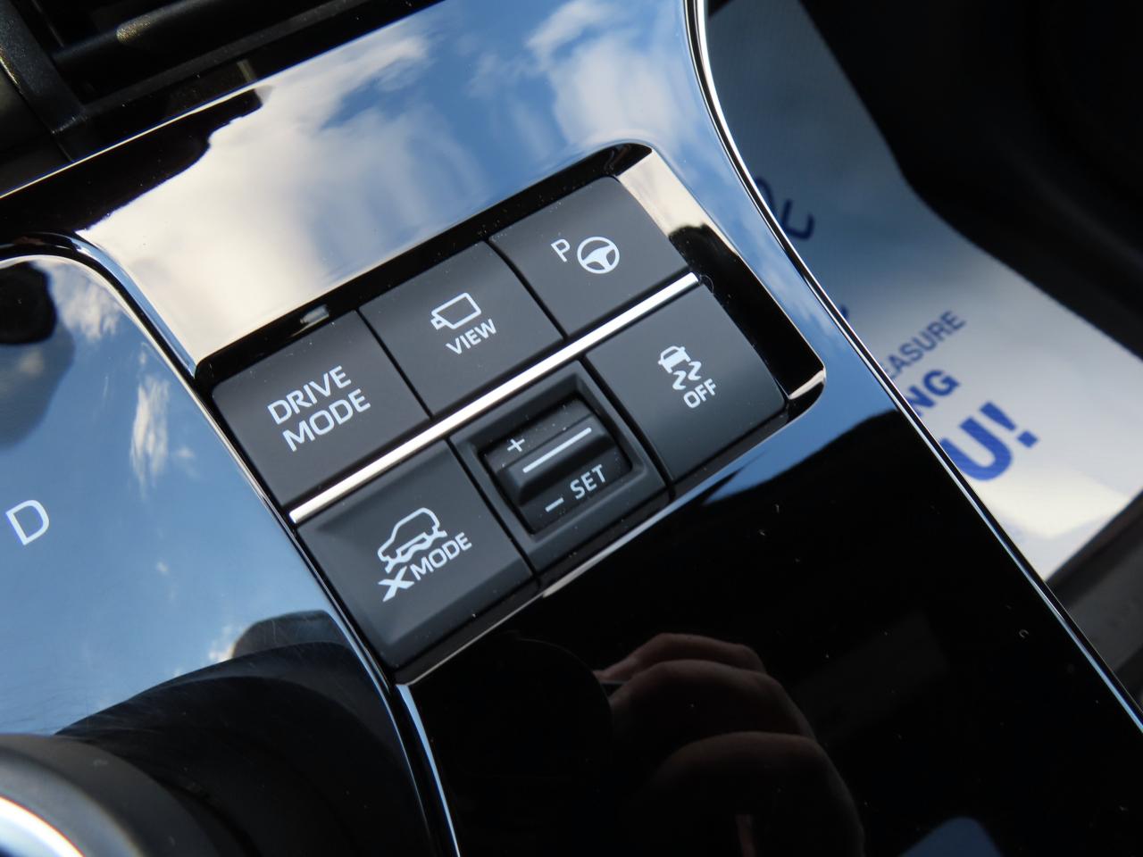 2024 Subaru Solterra W/TECHNOLOGY PACKAGE AWD - Blind Spot Monitor !! Photo